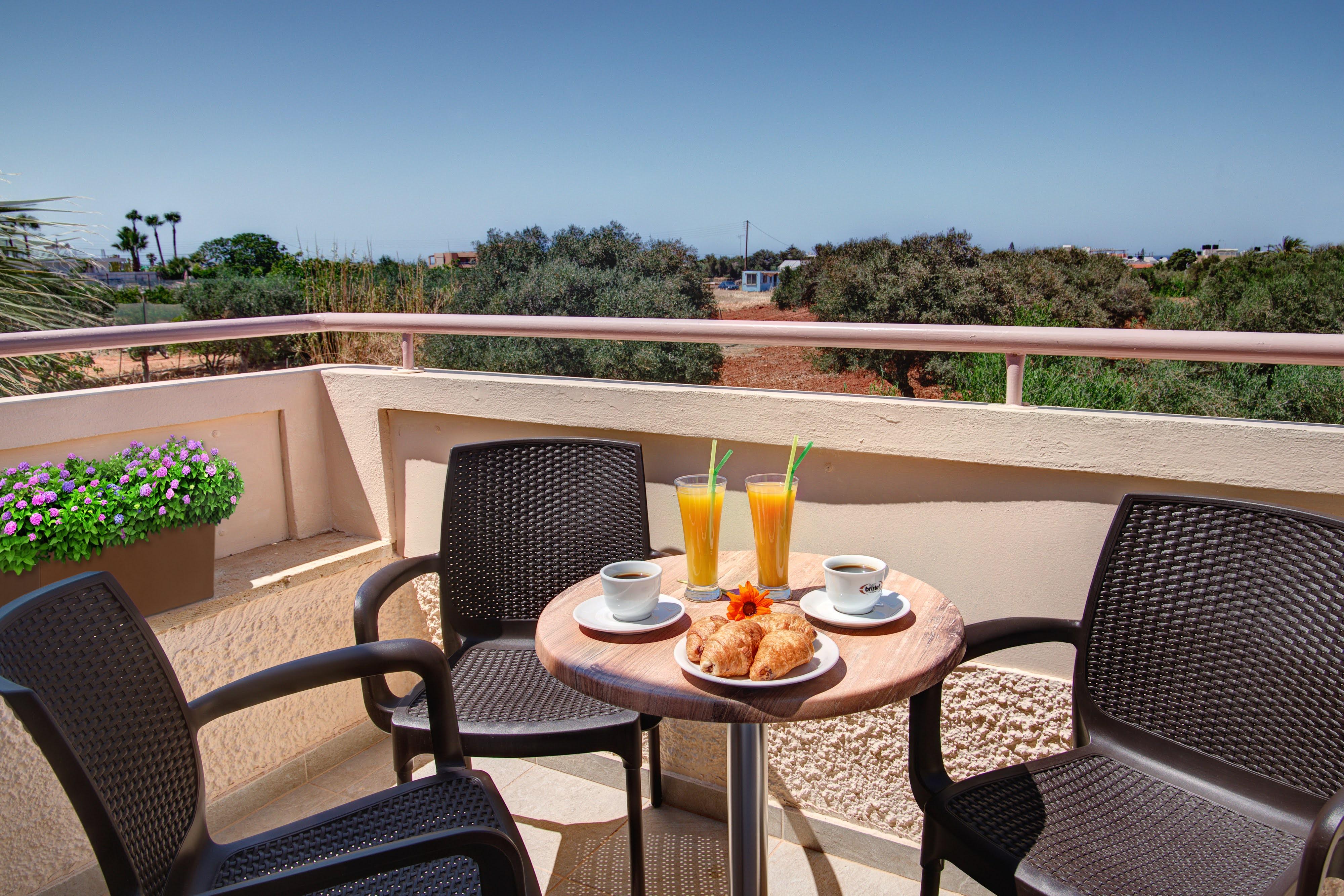 Ilios Malia Hotel Resort Экстерьер фото